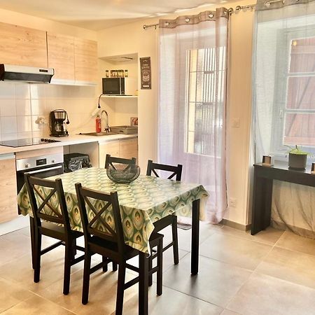 Villa 2 Chambres Proche D'Un Lac Ruelle-sur-Touvre 外观 照片
