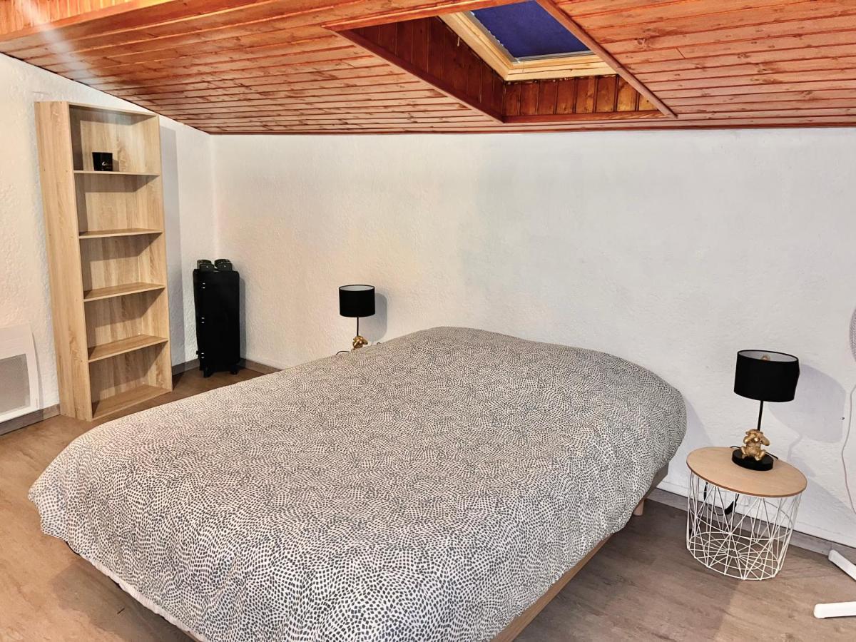 Villa 2 Chambres Proche D'Un Lac Ruelle-sur-Touvre 外观 照片